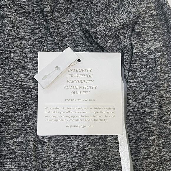 NEW Beyond Yoga S Cut Run Cropped Hoodie Pullover Black Spacedye Gray Drawstring - Picture 11 of 12